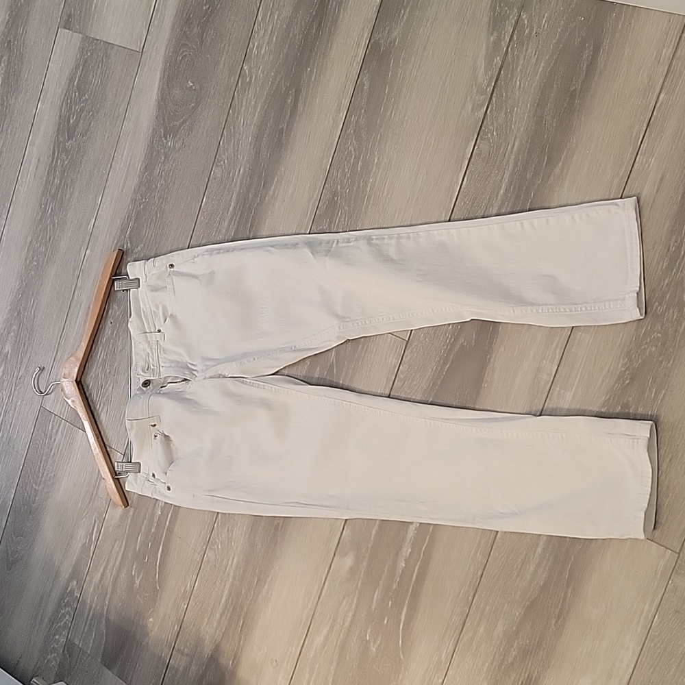Angels Jeans- White ankle length- 9 - Picture 4 of 8
